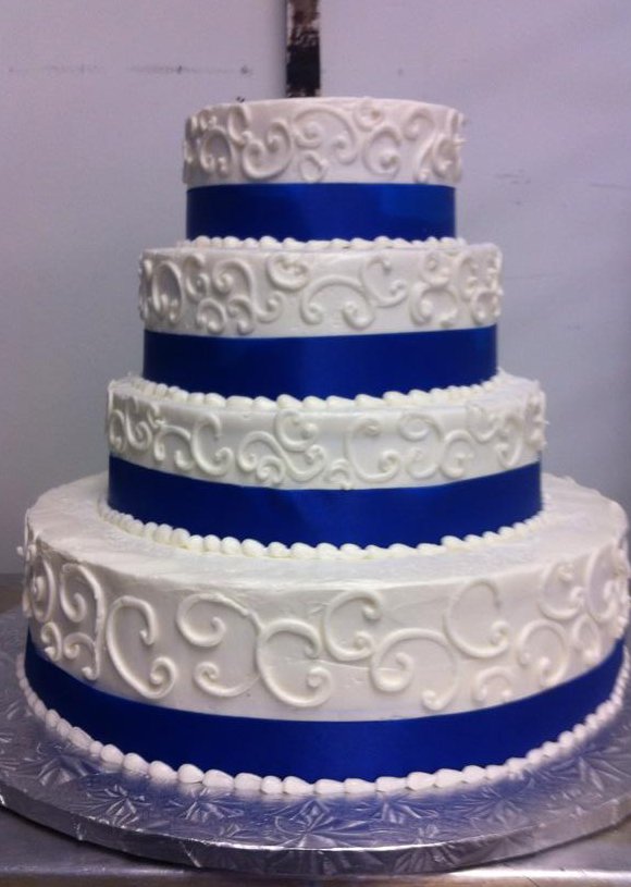 Geddes Bakery wedding cake