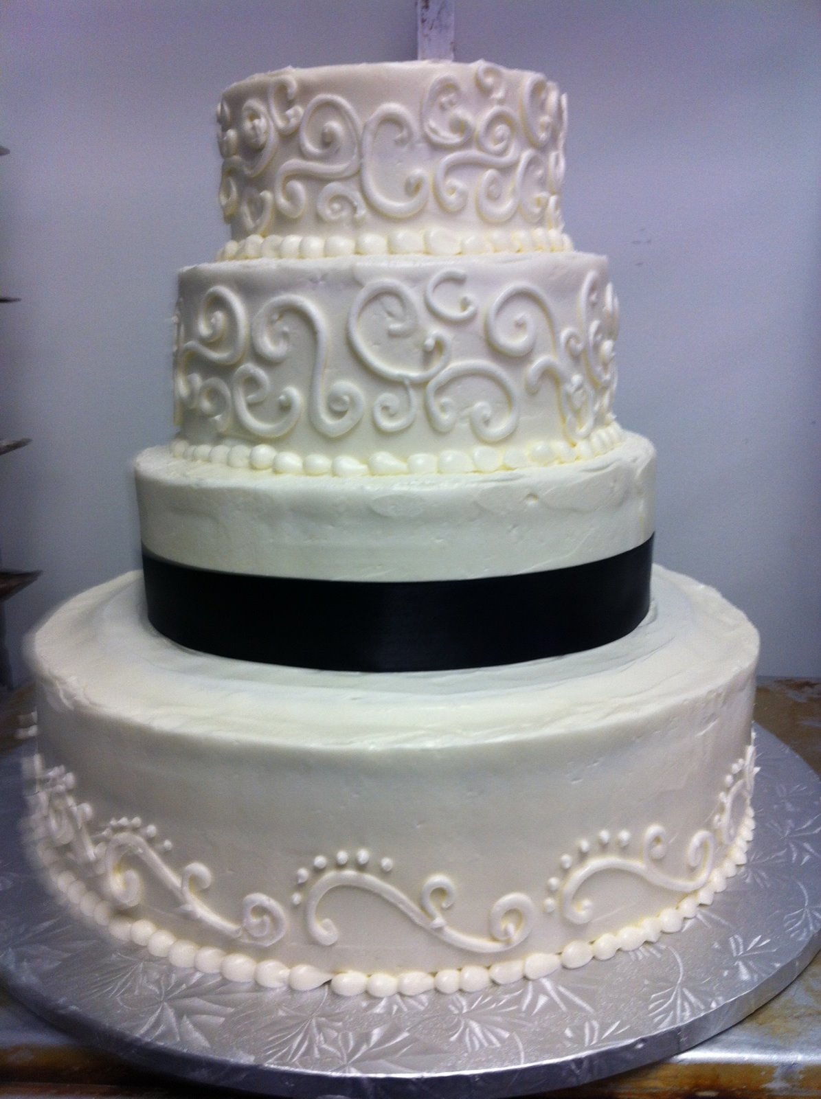Geddes Bakery wedding cake